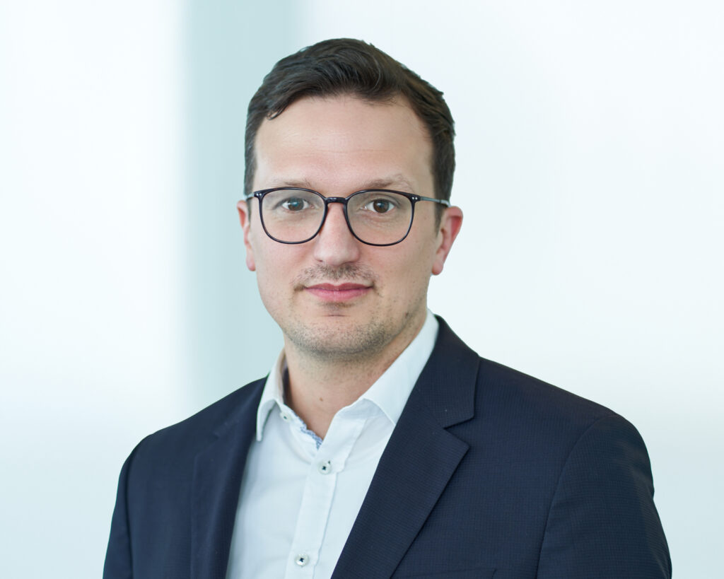 Philipp Gatzemeier, Leiter der Niederlassung von Avega Capital Management